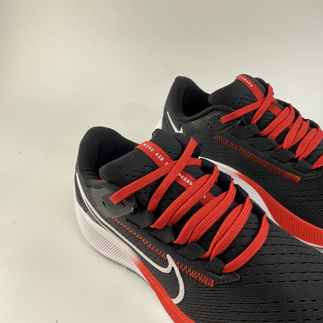 Nike Air Zoom Pegasus 38 耐克网面透气跑鞋 DH4243-001