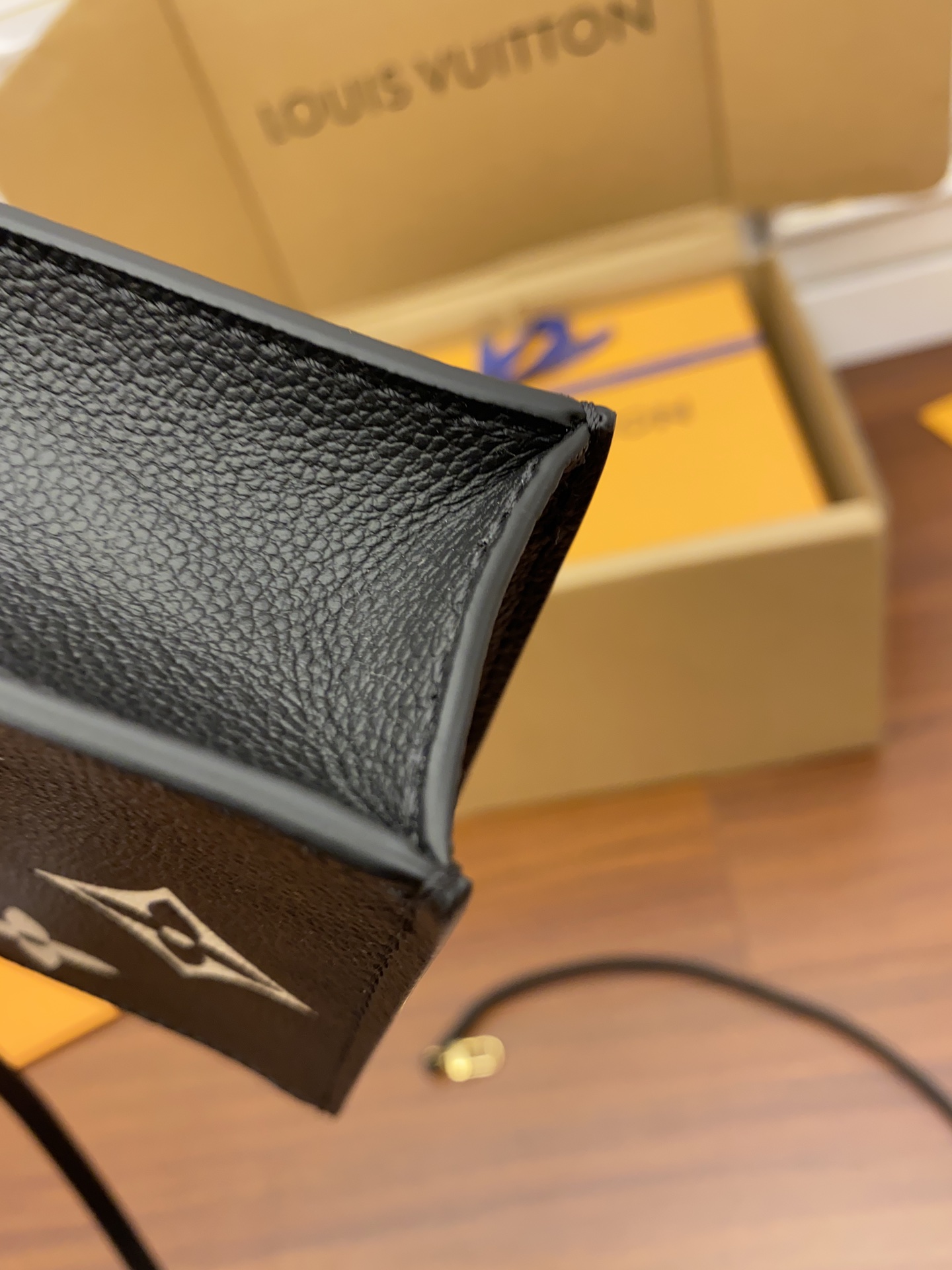 Louis Vuitton LV Petit Sac Plat托特包 M57937