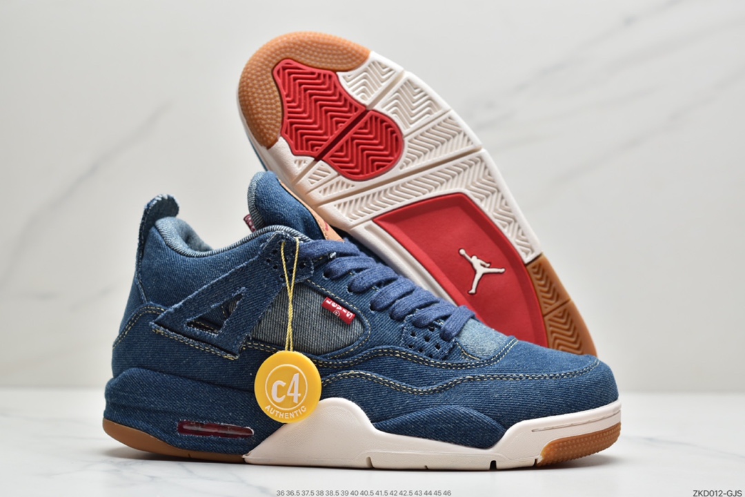 270 Levi’s x Air Jordan 4 ”Black Denim” 篮球鞋  AO2571-401
