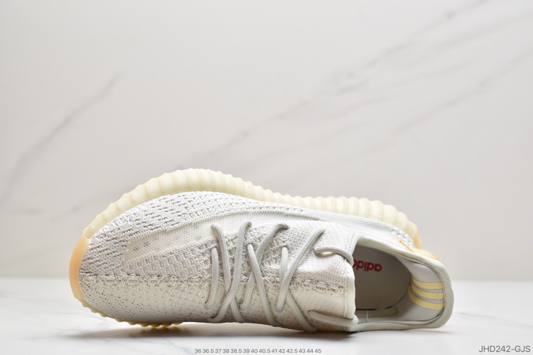 190 联乘侃爷Kanye West x Adidas Yeezy Boost 350 V2”Light”百搭轻便爆米花中底休闲运动慢跑鞋GY3438