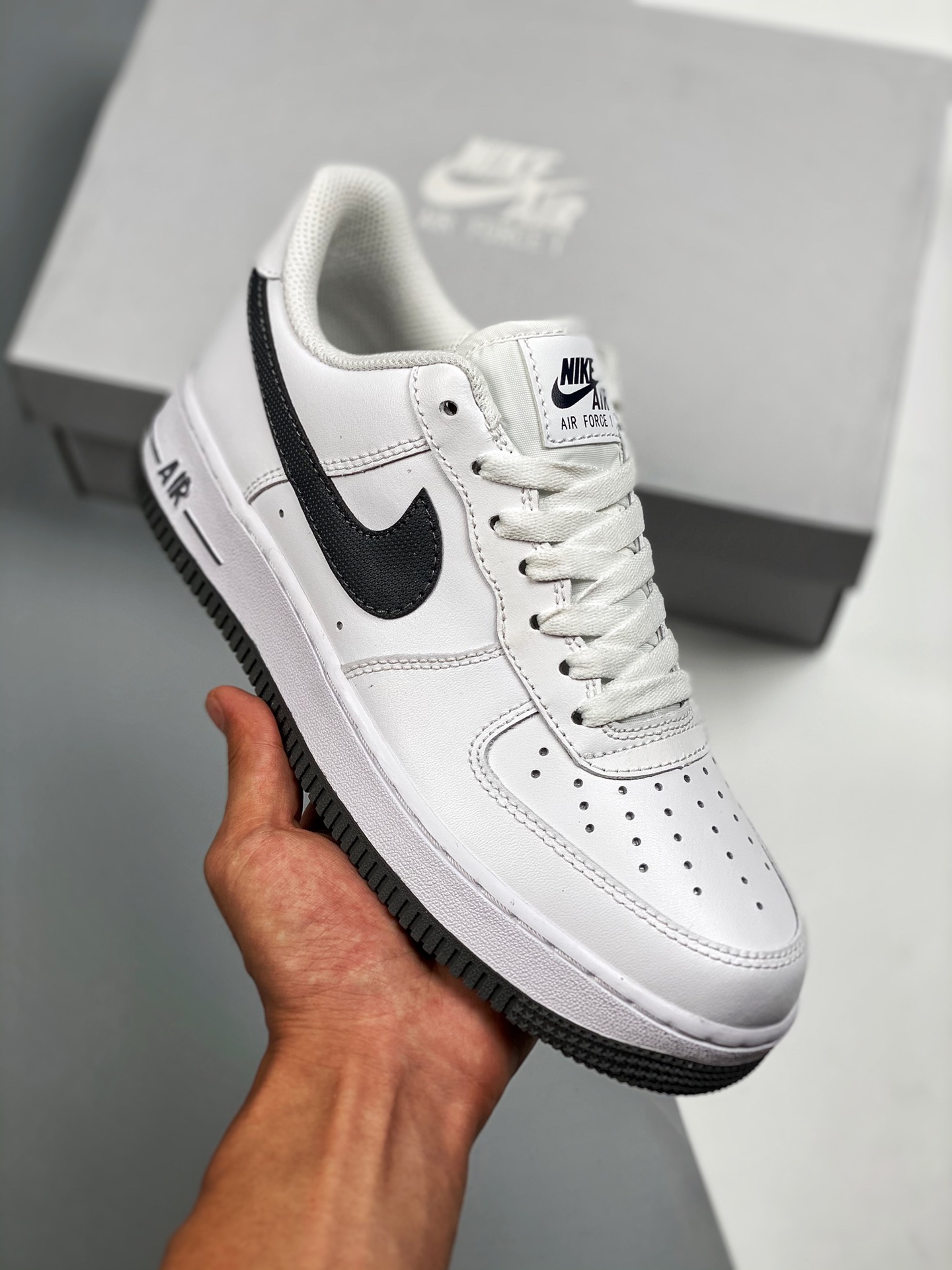 Nike Air Force 1 blanco y negro, horma y cartón originales, estilo auténtico de Air Force, enfocado en canales de comer…