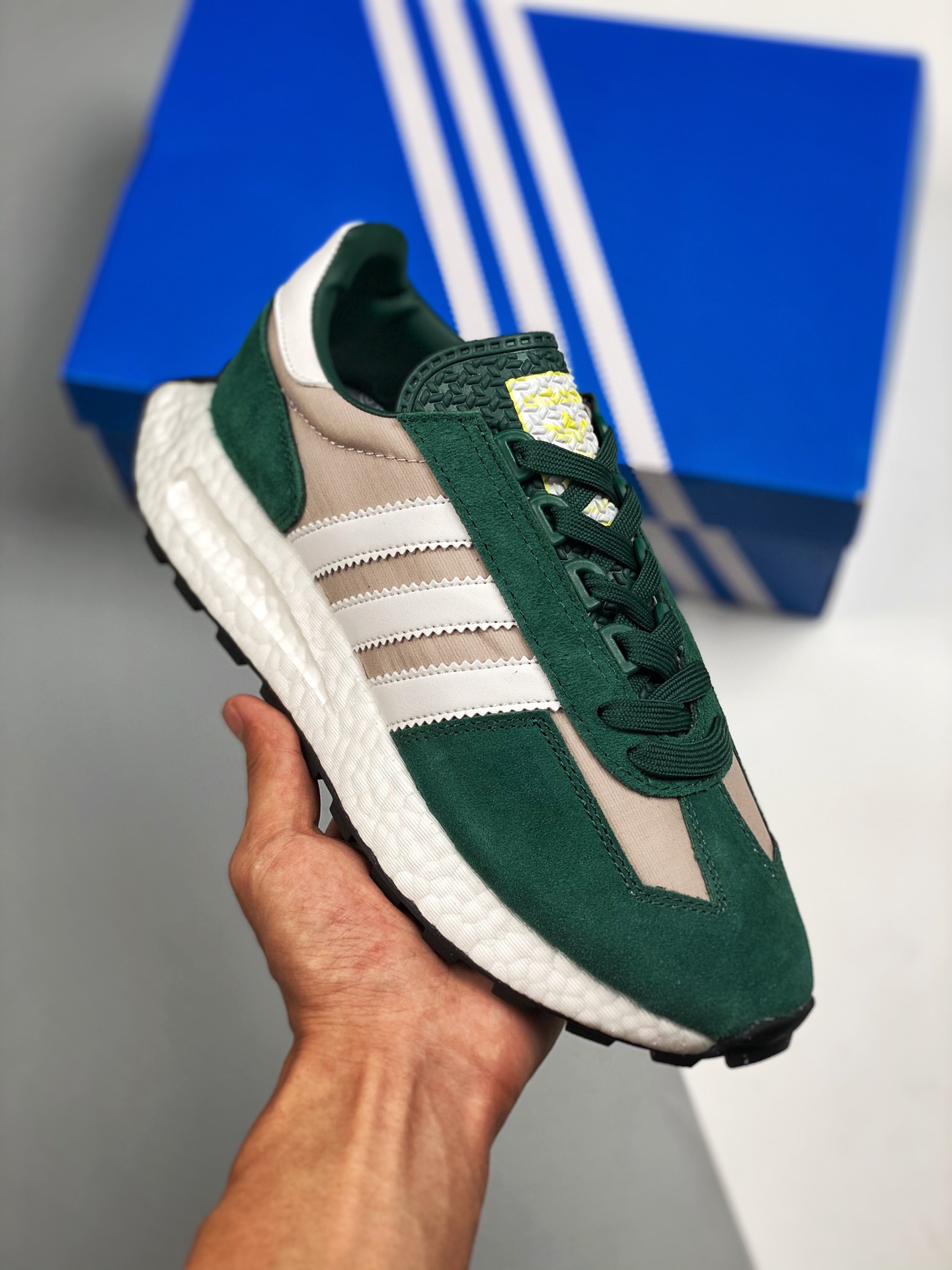 adidas Racing 1 Boost Prototype serie retro ligera y rápida, zapatillas de running deportivas versátiles y transpirable…