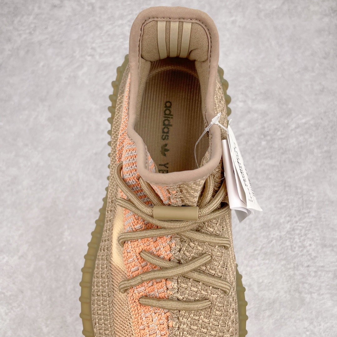 图片[5]-💰200 ＃K版纯原 巴斯夫福利‼Yeezy Boost 350 V2 野鸡红 货号：FZ5240 市面中端最王炸版本 lw同源配套打造 全套原楦 原纸版 原鞋开模完美打造 采用辰元飞织鱼丝网原厂面 非进口机台 大底原厂半透明RB巴斯夫满钉大底  原厂东莞百宏3M反光鞋带 质感一致 原厂鑫成新粉原鞋垫 LOGO胶浆印花 钛金针与高士马克线针车精工打造 一切遵循原厂指令单采购同源原材 采购全套原厂进口材料 原纸版 原楦头 一切同源公司 大几率过验 混卖无压力‼️SIZE：36 36.5 37 38 38.5 39 40 40.5 41 42 42.5 43 44 44.5 45 46 47 编码：Mby2936070-运动鞋