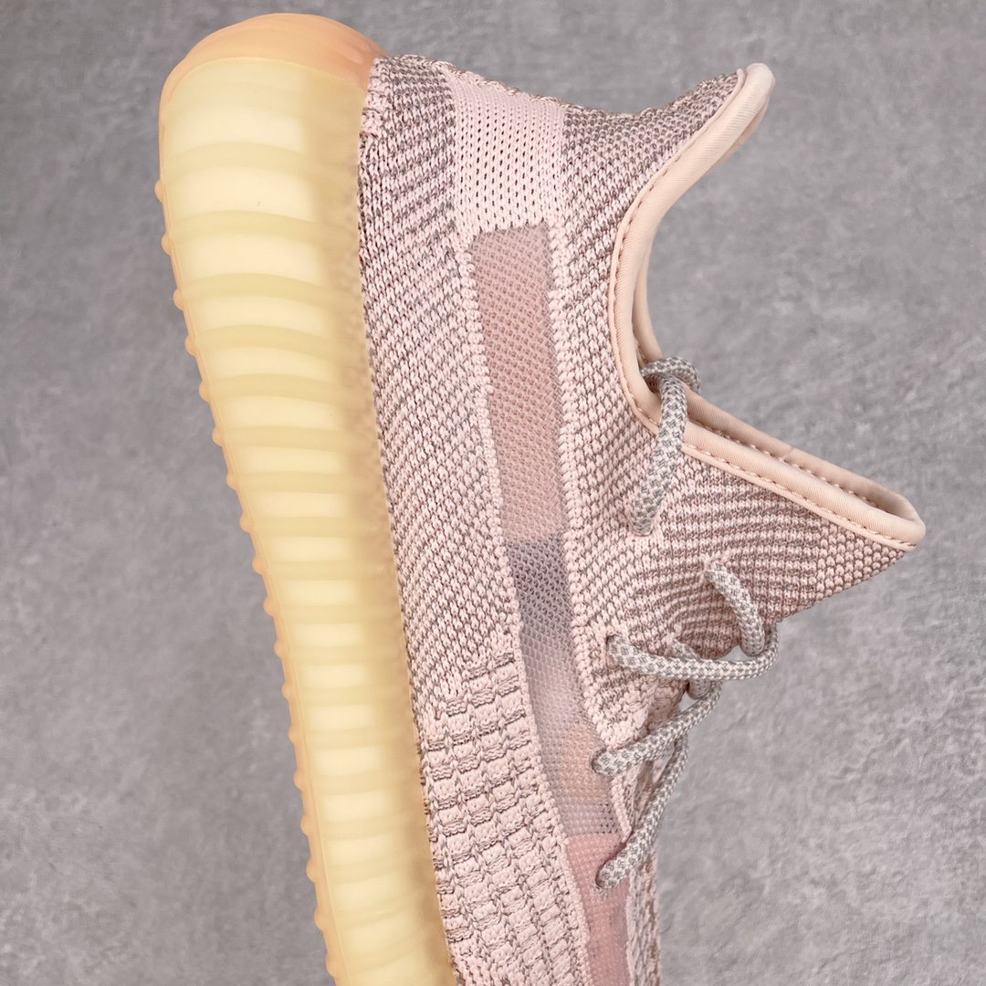 图片[6]-💰200 ＃K版纯原 巴斯夫福利‼Yeezy Boost 350 V2 银粉满天星 货号：FV5666 市面中端最王炸版本 lw同源配套打造 全套原楦 原纸版 原鞋开模完美打造 采用辰元飞织鱼丝网原厂面 非进口机台 大底原厂半透明RB巴斯夫满钉大底  原厂东莞百宏3M反光鞋带 质感一致 原厂鑫成新粉原鞋垫 LOGO胶浆印花 钛金针与高士马克线针车精工打造 一切遵循原厂指令单采购同源原材 采购全套原厂进口材料 原纸版 原楦头 一切同源公司 大几率过验 混卖无压力‼️SIZE：36 36.5 37 38 38.5 39 40 40.5 41 42 42.5 43 44 44.5 45 46 47 编码：Mby2936070-运动鞋