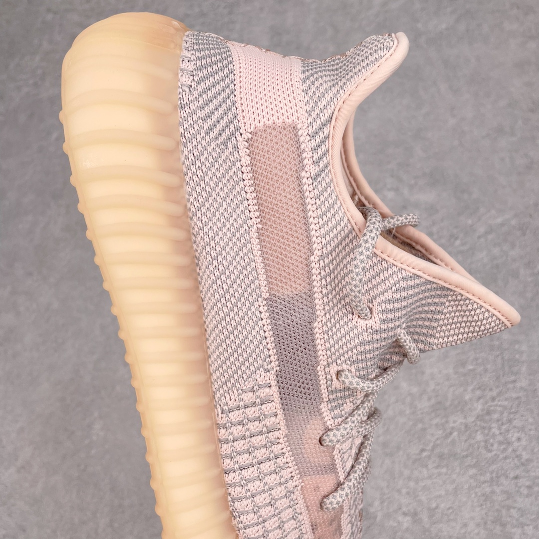 图片[6]-💰200 ＃K版纯原 巴斯夫福利‼Yeezy Boost 350 V2 银粉天使 货号：FV5578 市面中端最王炸版本 lw同源配套打造 全套原楦 原纸版 原鞋开模完美打造 采用辰元飞织鱼丝网原厂面 非进口机台 大底原厂半透明RB巴斯夫满钉大底  原厂东莞百宏3M反光鞋带 质感一致 原厂鑫成新粉原鞋垫 LOGO胶浆印花 钛金针与高士马克线针车精工打造 一切遵循原厂指令单采购同源原材 采购全套原厂进口材料 原纸版 原楦头 一切同源公司 大几率过验 混卖无压力‼️SIZE：36 36.5 37 38 38.5 39 40 40.5 41 42 42.5 43 44 44.5 45 46 47 编码：Mby2936070-运动鞋