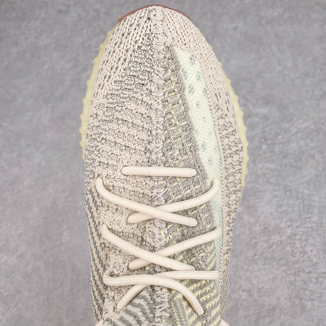 图片[4]-💰200 ＃K版纯原 巴斯夫福利‼Yeezy Boost 350 V2 拼接满天星 货号：FW5318 市面中端最王炸版本 lw同源配套打造 全套原楦 原纸版 原鞋开模完美打造 采用辰元飞织鱼丝网原厂面 非进口机台 大底原厂半透明RB巴斯夫满钉大底  原厂东莞百宏3M反光鞋带 质感一致 原厂鑫成新粉原鞋垫 LOGO胶浆印花 钛金针与高士马克线针车精工打造 一切遵循原厂指令单采购同源原材 采购全套原厂进口材料 原纸版 原楦头 一切同源公司 大几率过验 混卖无压力‼️SIZE：36 36.5 37 38 38.5 39 40 40.5 41 42 42.5 43 44 44.5 45 46 47 编码：Mby2936070-运动鞋