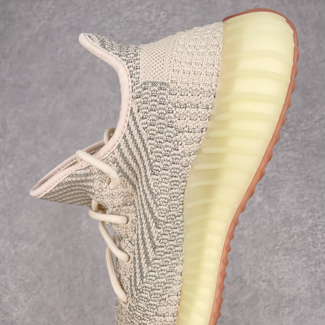 图片[6]-💰200 ＃K版纯原 巴斯夫福利‼Yeezy Boost 350 V2 拼接满天星 货号：FW5318 市面中端最王炸版本 lw同源配套打造 全套原楦 原纸版 原鞋开模完美打造 采用辰元飞织鱼丝网原厂面 非进口机台 大底原厂半透明RB巴斯夫满钉大底  原厂东莞百宏3M反光鞋带 质感一致 原厂鑫成新粉原鞋垫 LOGO胶浆印花 钛金针与高士马克线针车精工打造 一切遵循原厂指令单采购同源原材 采购全套原厂进口材料 原纸版 原楦头 一切同源公司 大几率过验 混卖无压力‼️SIZE：36 36.5 37 38 38.5 39 40 40.5 41 42 42.5 43 44 44.5 45 46 47 编码：Mby2936070-运动鞋