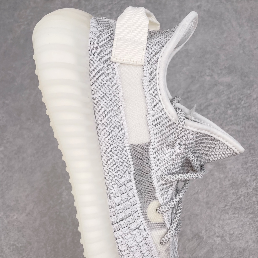 图片[6]-💰200 ＃K版纯原 巴斯夫福利‼Yeezy Boost 350 V2 白色满天星 货号：EF2367 市面中端最王炸版本 lw同源配套打造 全套原楦 原纸版 原鞋开模完美打造 采用辰元飞织鱼丝网原厂面 非进口机台 大底原厂半透明RB巴斯夫满钉大底  原厂东莞百宏3M反光鞋带 质感一致 原厂鑫成新粉原鞋垫 LOGO胶浆印花 钛金针与高士马克线针车精工打造 一切遵循原厂指令单采购同源原材 采购全套原厂进口材料 原纸版 原楦头 一切同源公司 大几率过验 混卖无压力‼️SIZE：36 36.5 37 38 38.5 39 40 40.5 41 42 42.5 43 44 44.5 45 46 47 编码：by2936070-运动鞋