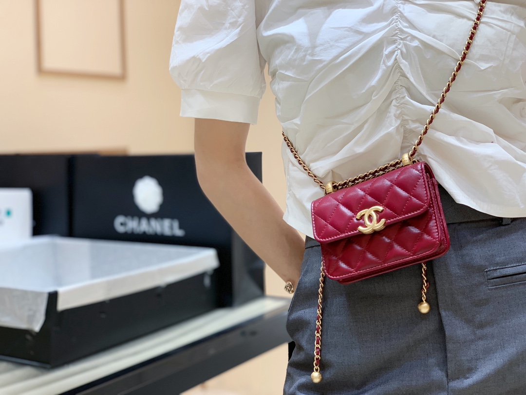 Chanel 2021早秋高级手工坊双金珠系列小方包 AP2290酒红