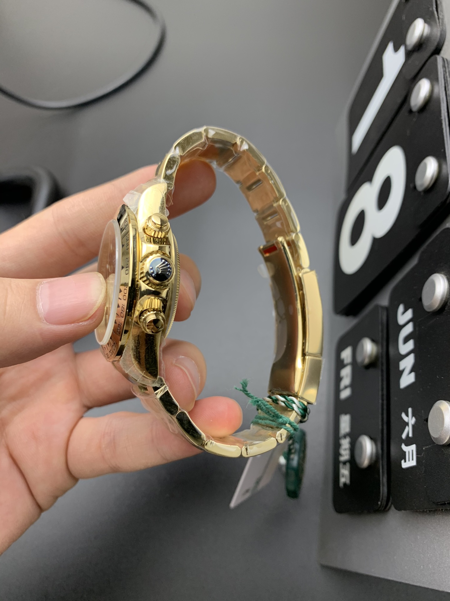 Rolex 4310绿金迪