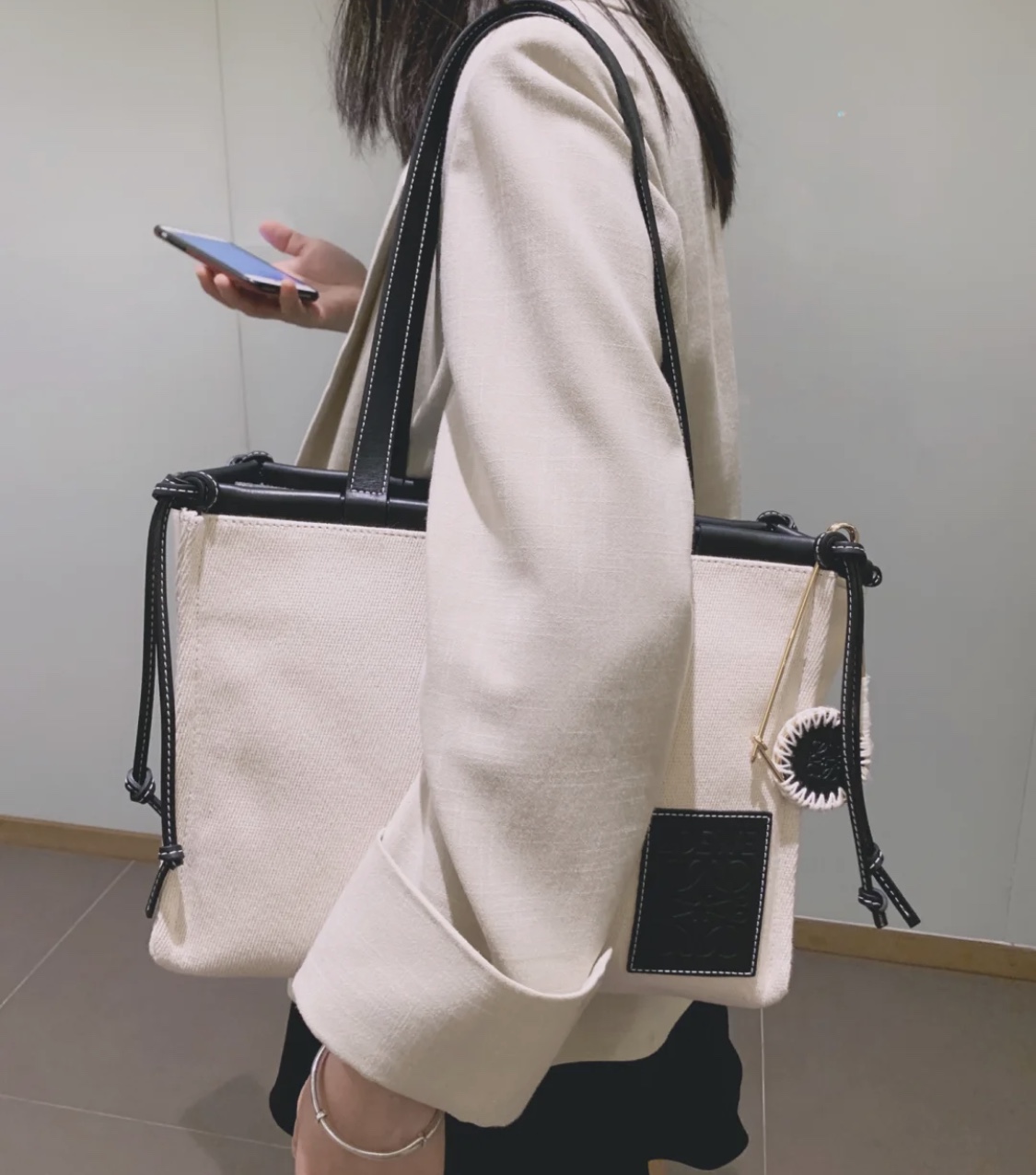Loewe罗意威 cushion tote bag 0515黑色