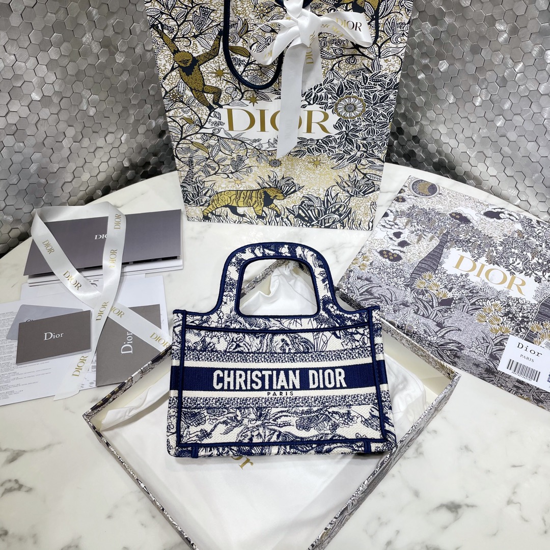 Best
 Dior Book Tote Top
 Handbags Tote Bags Embroidery Oblique Mini