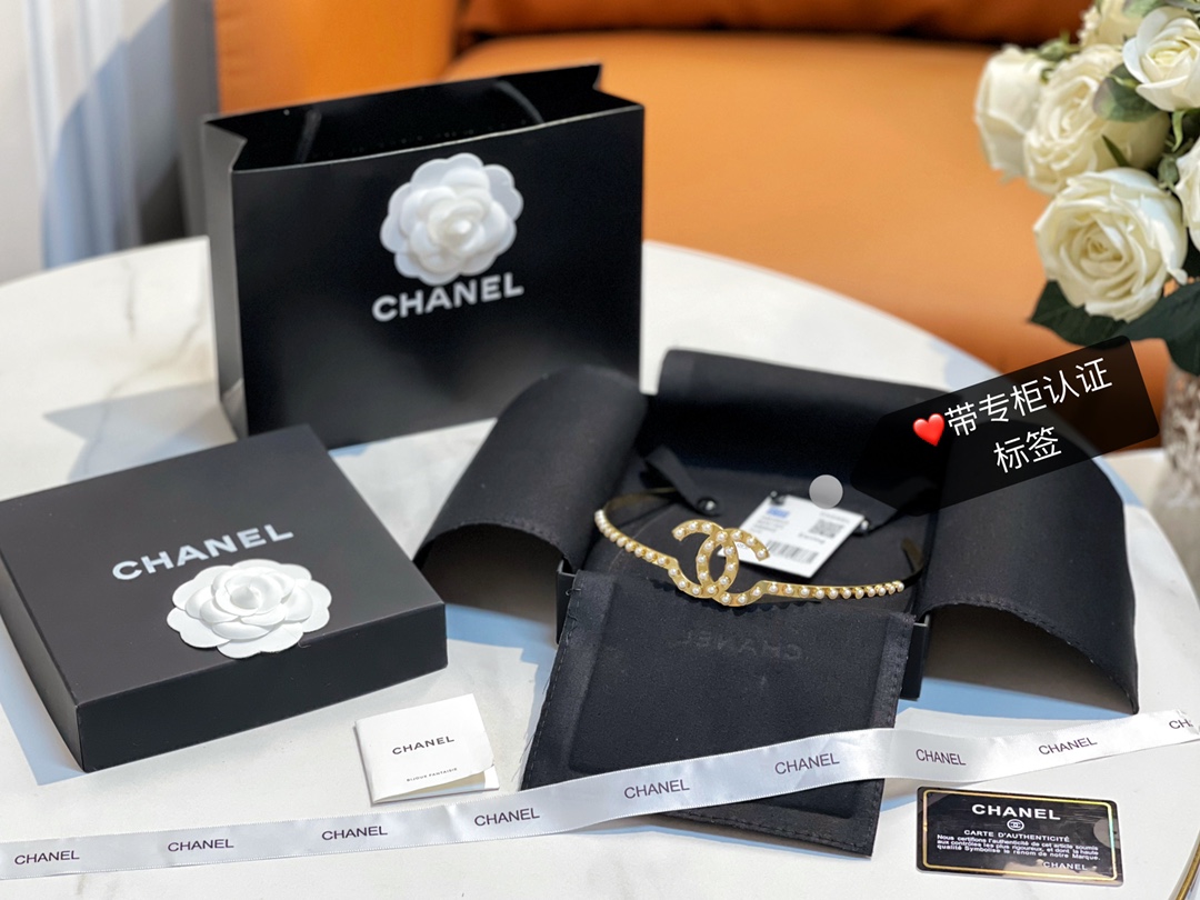 新款 CHANEL香奈儿双c珍珠发箍