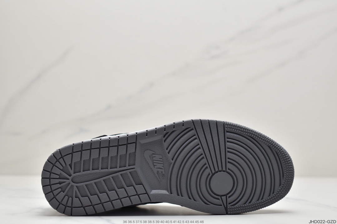190 耐克乔丹全新配色的Air Jordan 1 Low悄悄登陆货架553558-029