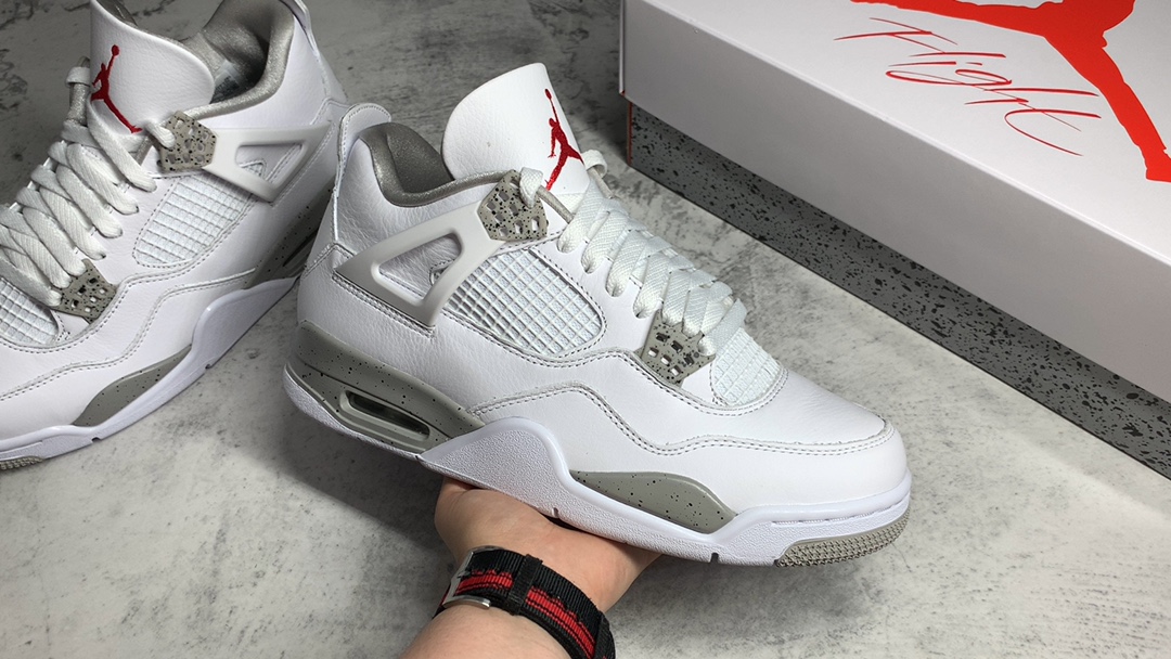 AJ4白奥利奥尺码40-47.5总裁PK版出品--AirJordan4Oreo白奥利奥灰白红泼墨CT85