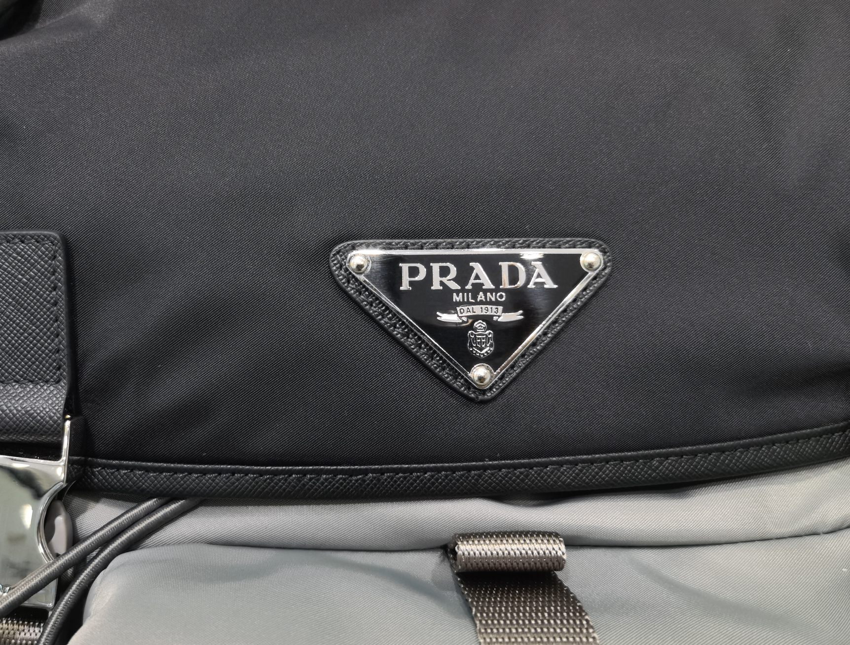 Рюкзак Prada двухцветный