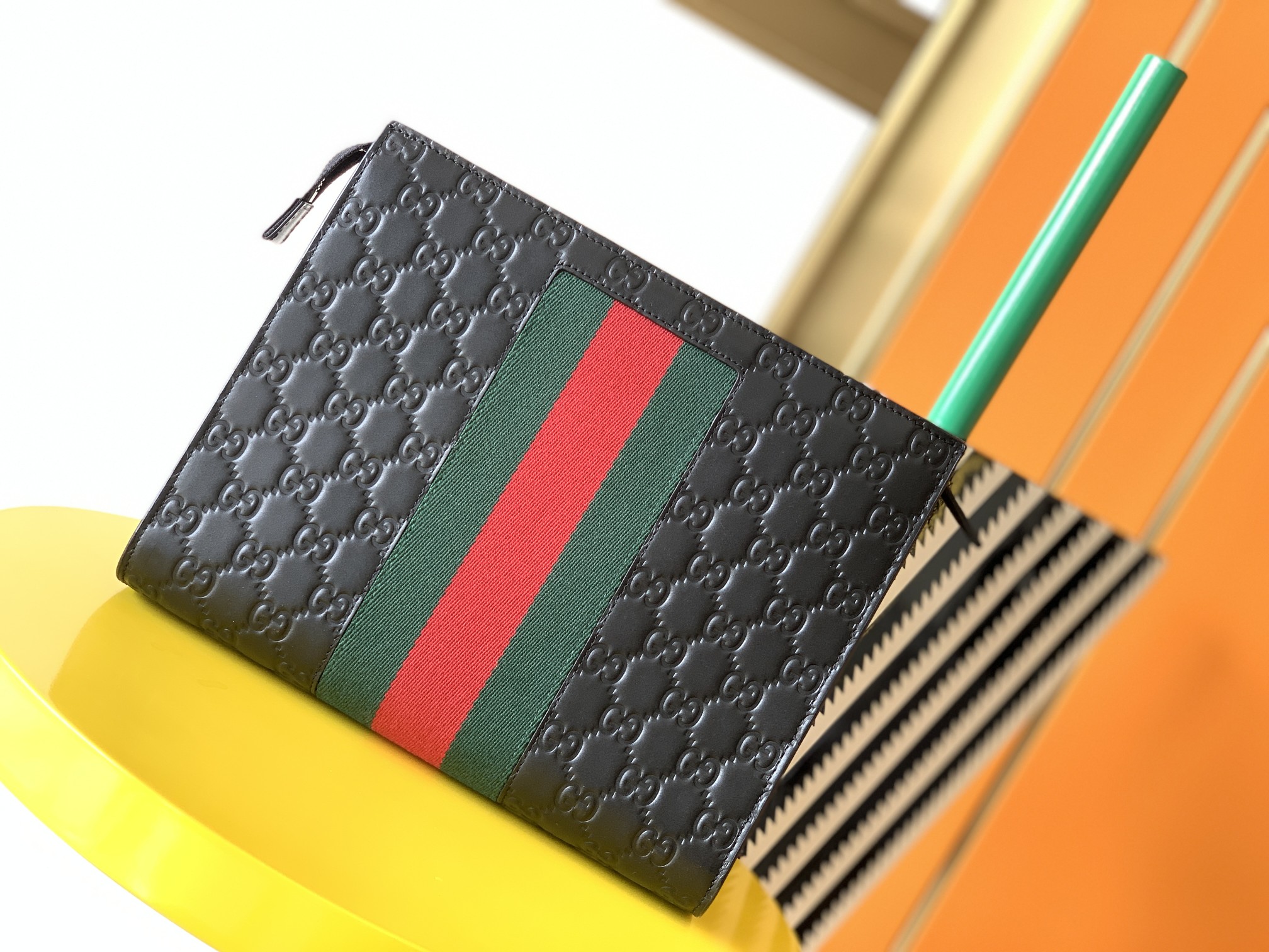 Comparison of Gucci and LV Handbags: Model 475316, Size 26*20 - 图片 3