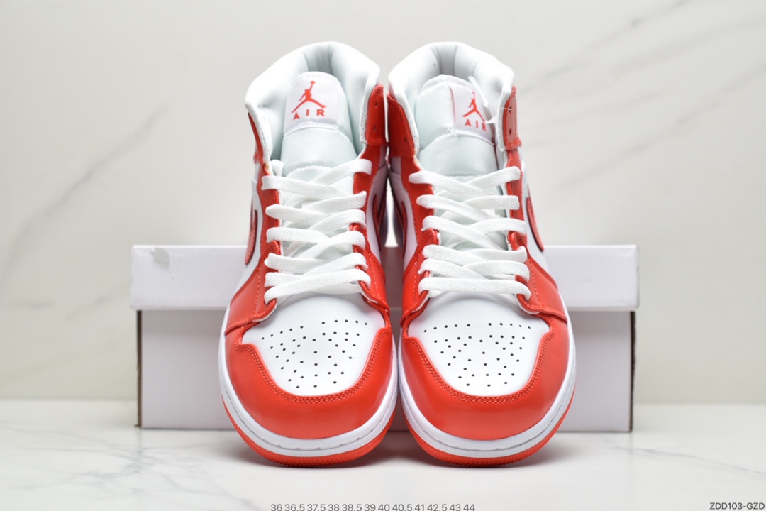 230 乔丹Air Jordan 1 Retro High OG  乔丹1代中帮系列  BQ6472-116