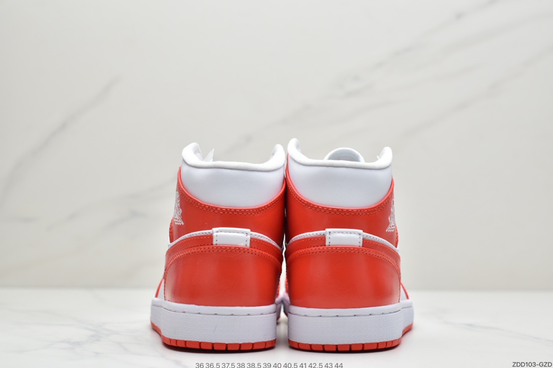 230 乔丹Air Jordan 1 Retro High OG  乔丹1代中帮系列  BQ6472-116
