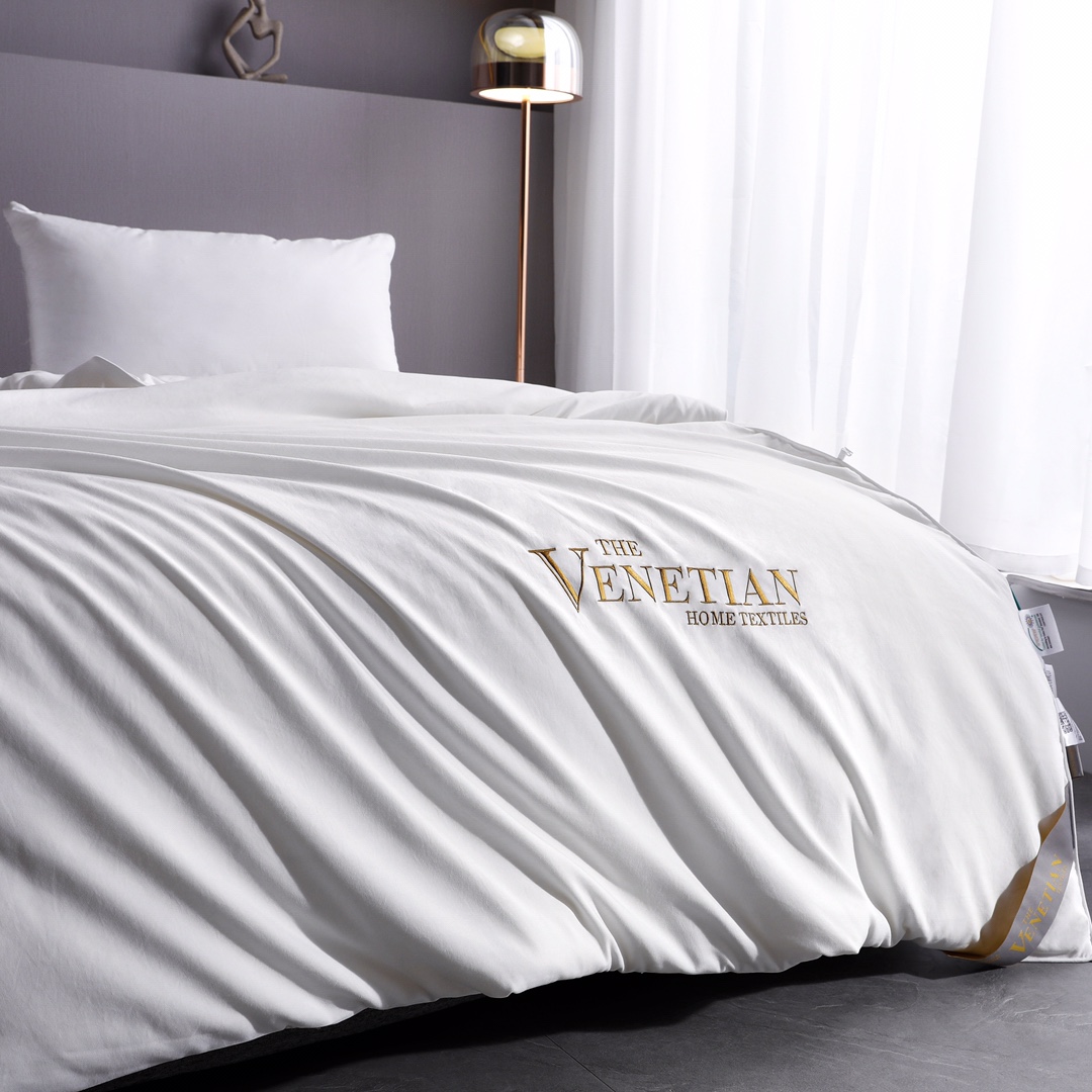 The Venetian Macao – Presidential Suite 100% Pure Silk All-Season Duvet - Comprehensive 2