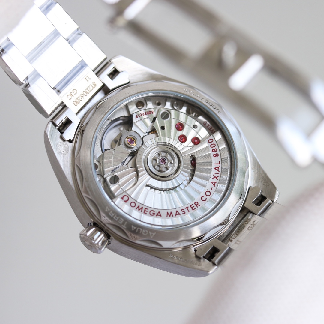 “Omega Seahorse 34mm Gold Watch Review: VS Robot Watch, Perfect Gift for Girls” - 图片 8