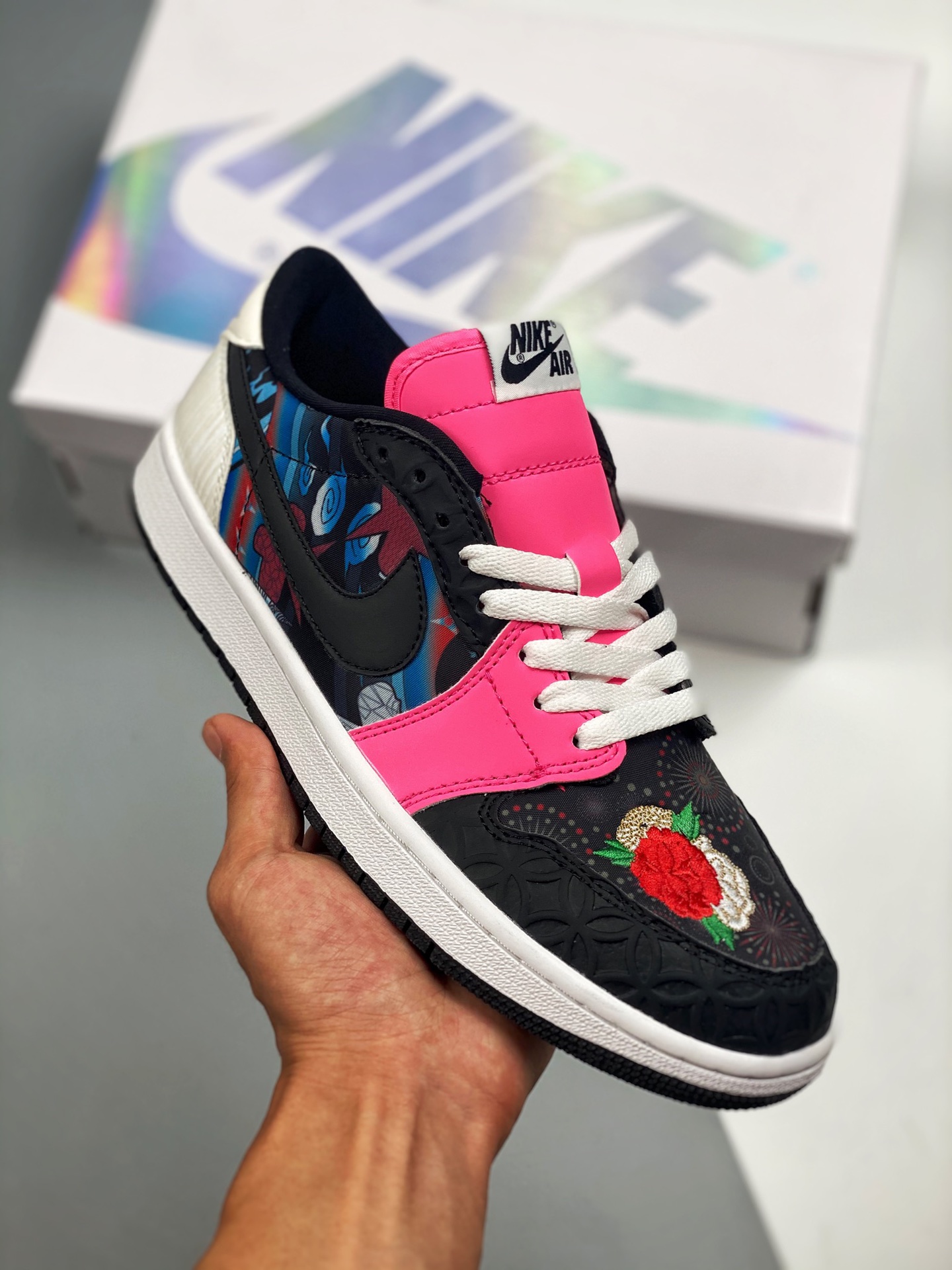 Air Jordan 1 Low 花卉 百家衣 官方同步配色 原装级产物 公司原鞋购回重新打版开模 拒绝公底 购置公司同步原材料 都有细节还原95%全网最高版本 原汁原味 忠于原版 货号：CW0418 006 Size：36 36.5 3…