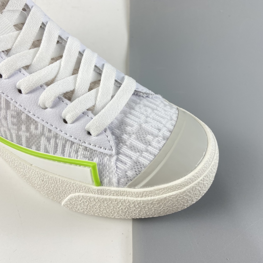 P220 Nike Blazer Mid 开拓者高帮休闲运动板鞋 DC1746-102