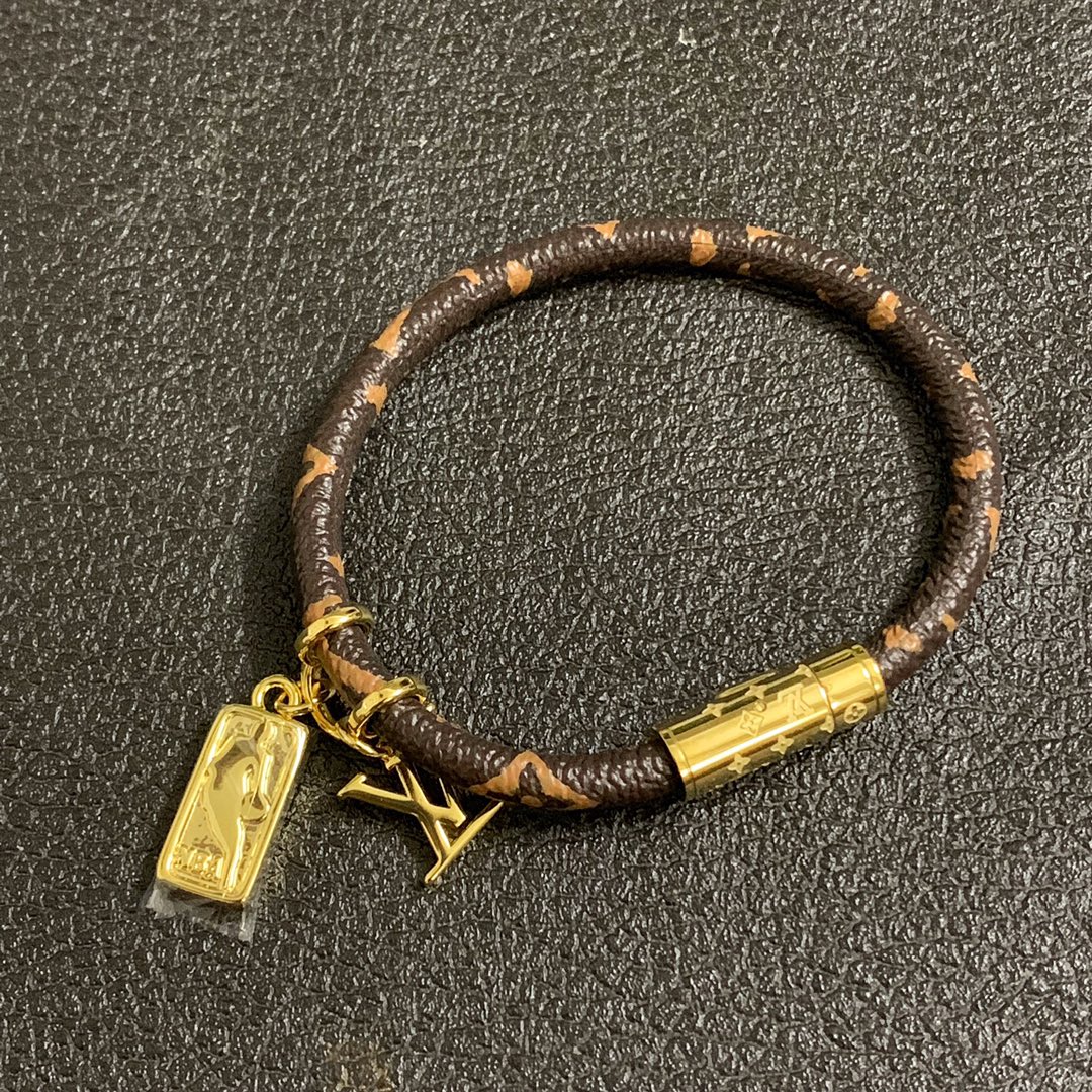 LV Bracelet