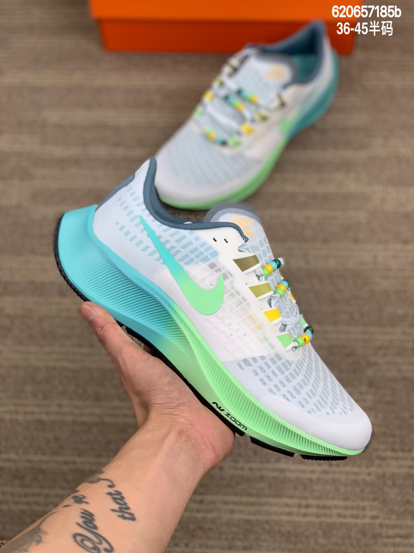 
 Air Zoom Pegasus 37 飞马登月37代跑步鞋 CZ8692-134 渐变糖果 真标原盒 原底原面 真Zoom内置气垫 正确版型 Cushlon顶级发泡大底 小红书代购平台爆款专供 市面最高版本
码数：36 36.5 37.5 38 38.5 39 40 40.5 41 42 42.5 43 44 45 编码：620657185b