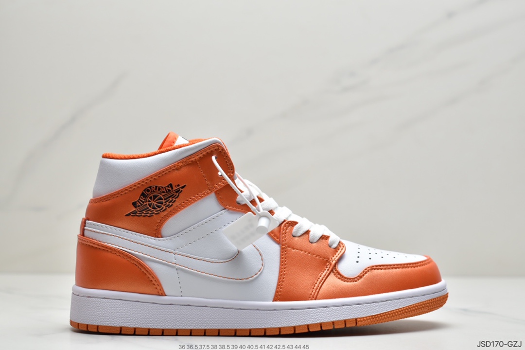 200 耐克NIKE Air Jordan 1 Mid SE”Track Black/Tiffney” DM4228-800
