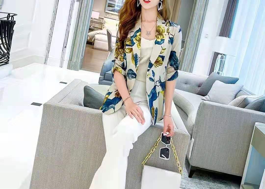 High-Quality Women’s Clothes Packed with DGS: Emphasizing Quality in Fashion Choices - 图片 4