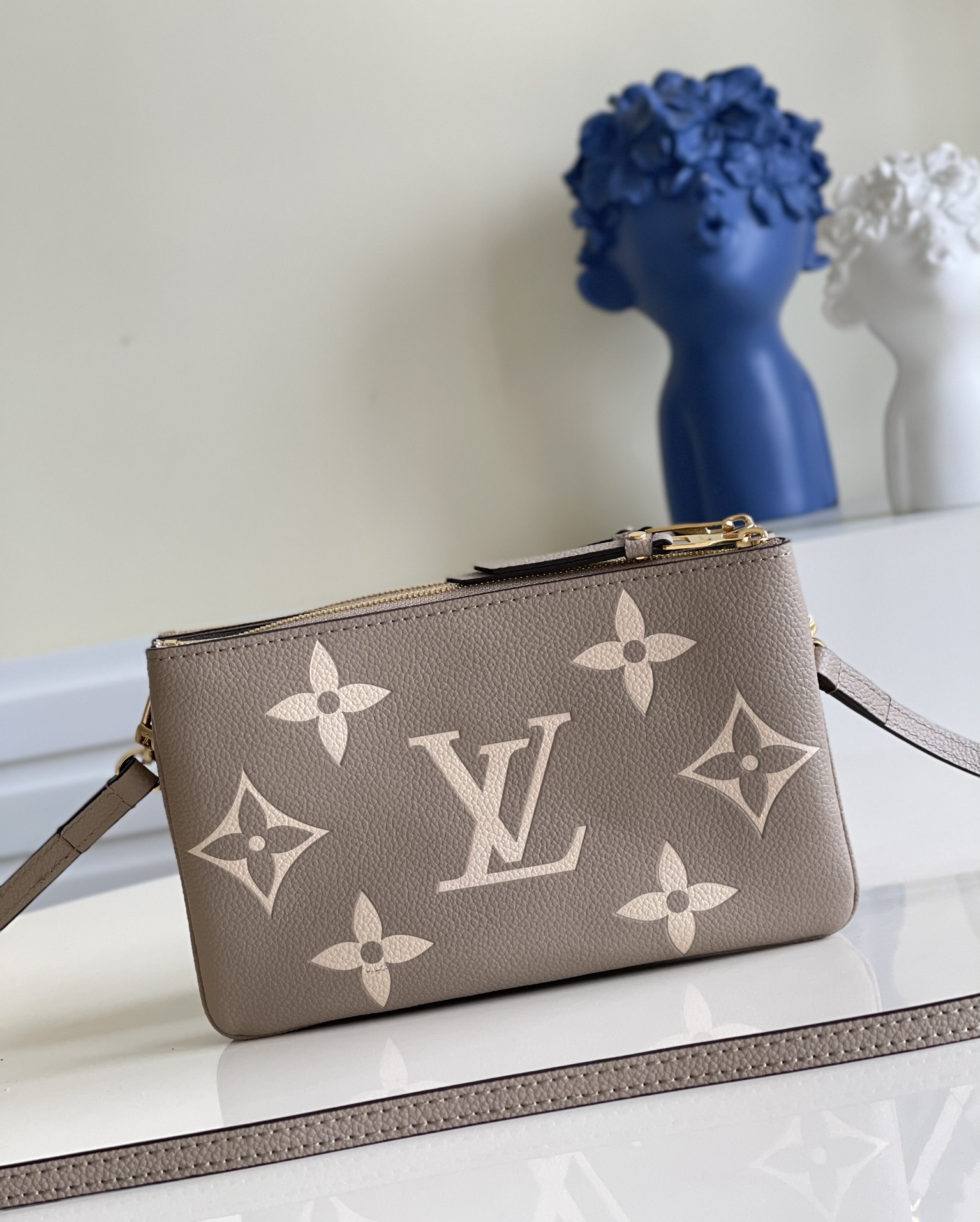 Louis Vuitton Haute Couture Classic Luxury Handbag Shoulder Crossbody 4