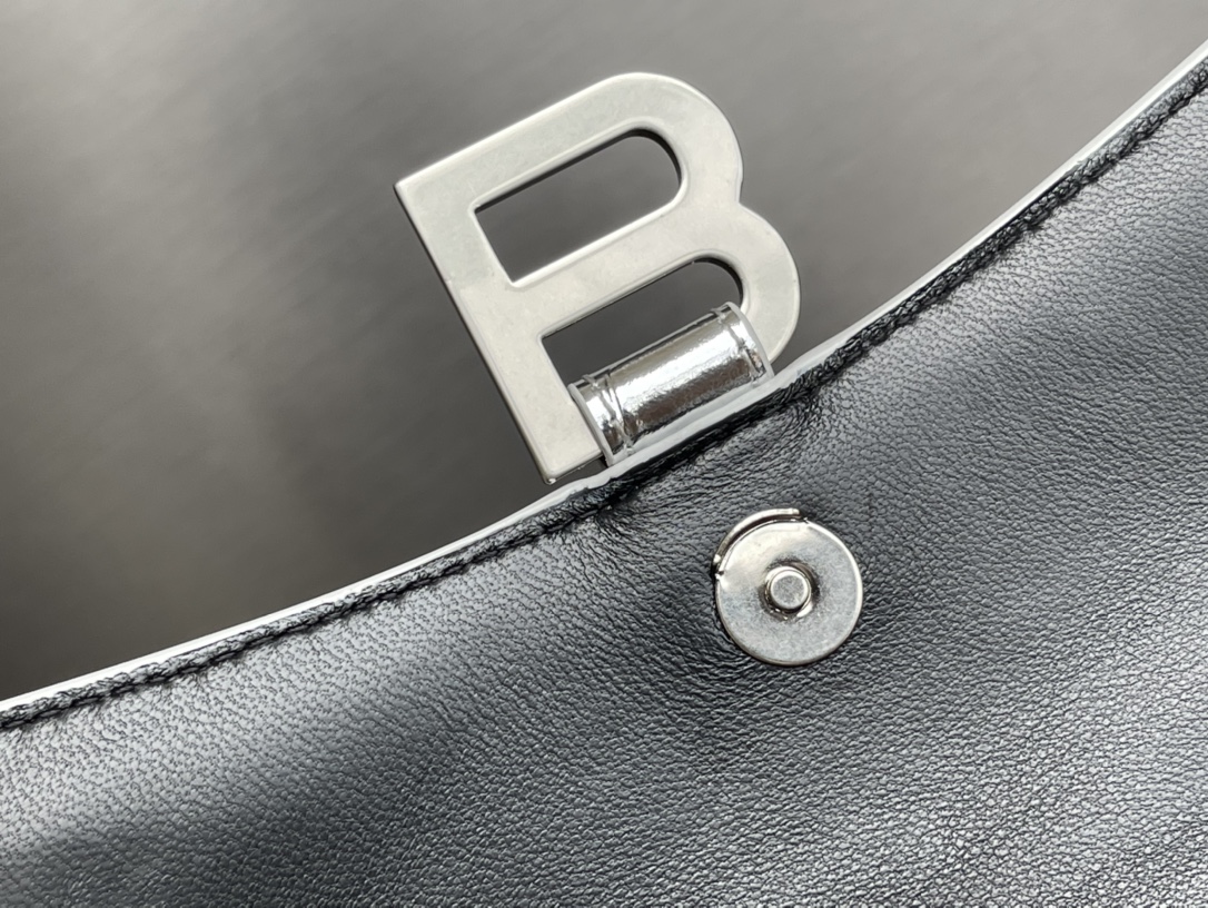 [Balenciaga Women