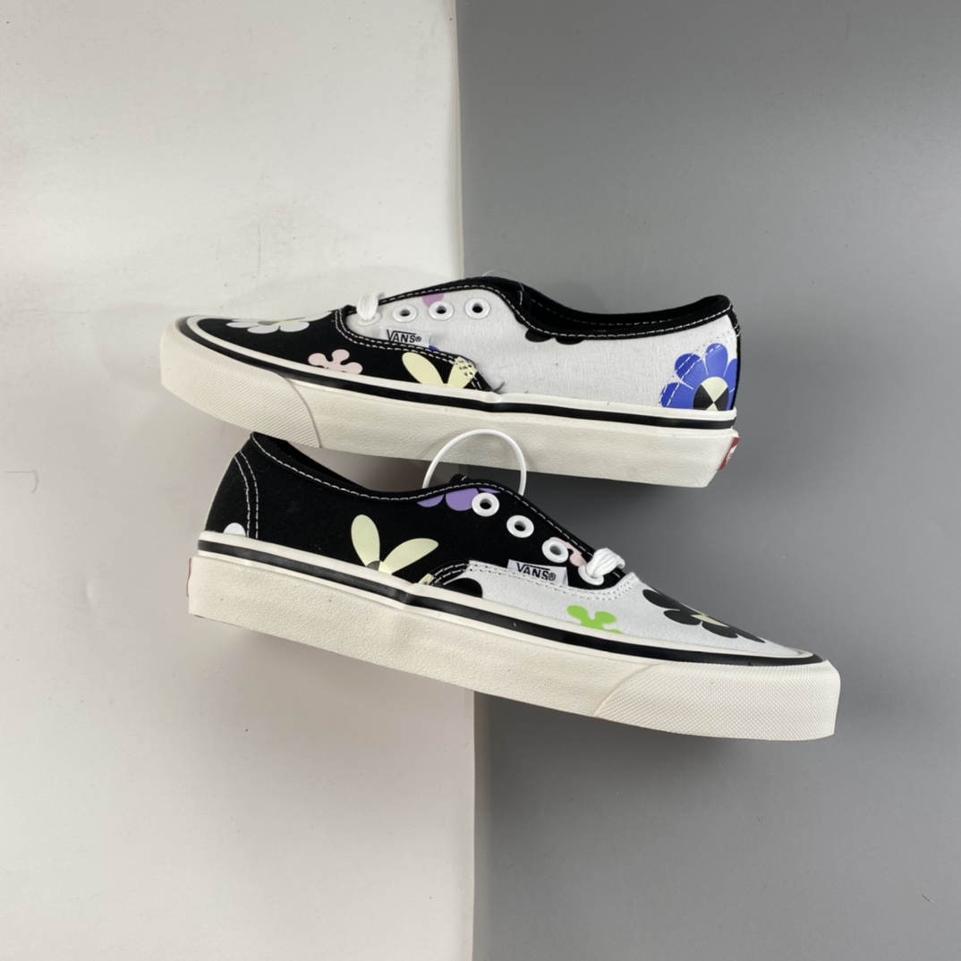 P150 Vans Authentic 44 安娜海姆经典4孔鸳鸯彩色小花低帮板鞋 VN0A54F241S