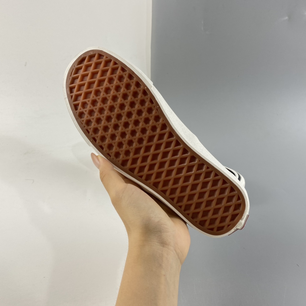 P150 Vans Authentic 44 安娜海姆经典4孔鸳鸯彩色小花低帮板鞋 VN0A54F241S