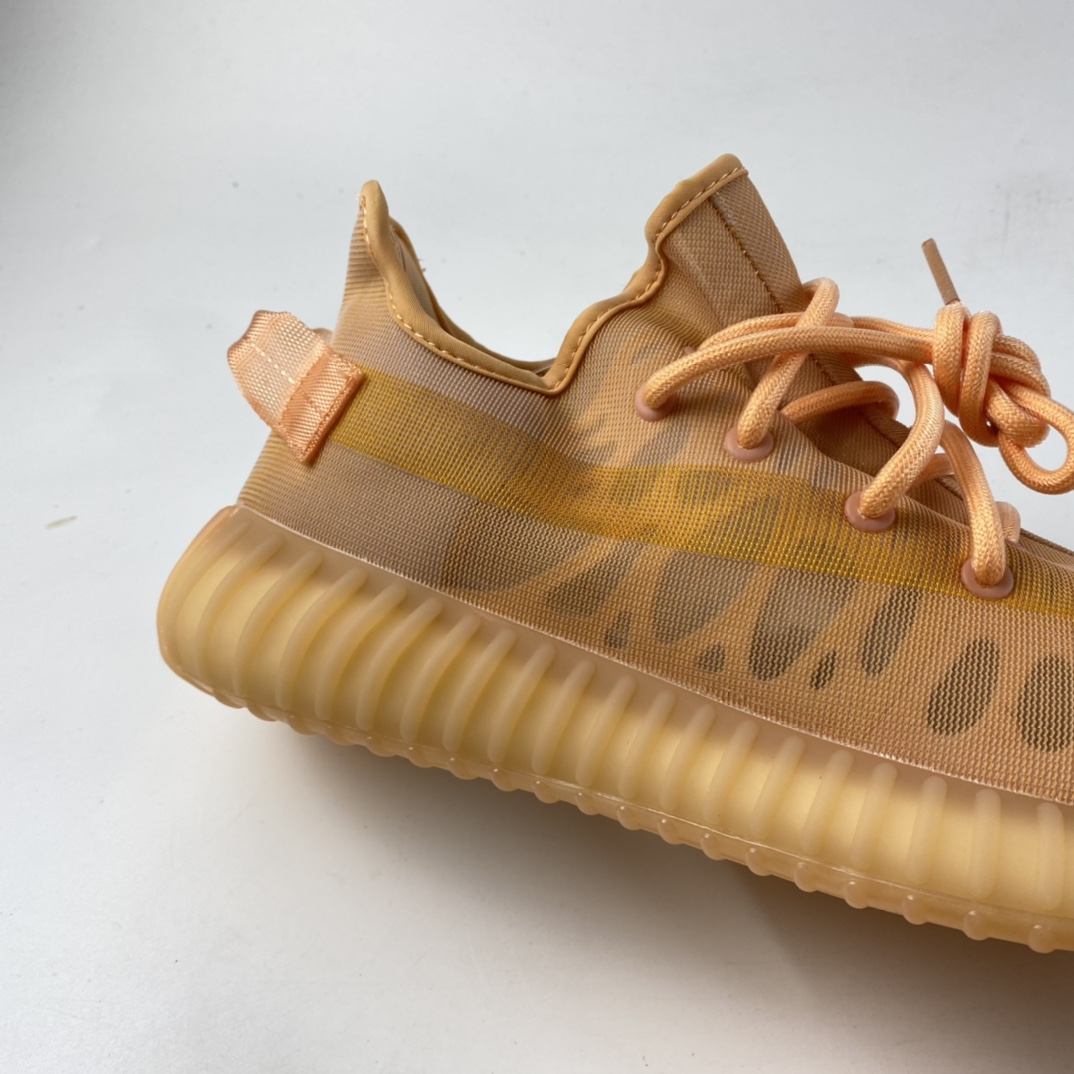 P200 AD Yeezy Boost 350 V2 XJ 椰子百搭轻便爆米花中底休闲运动慢跑鞋 GW2870