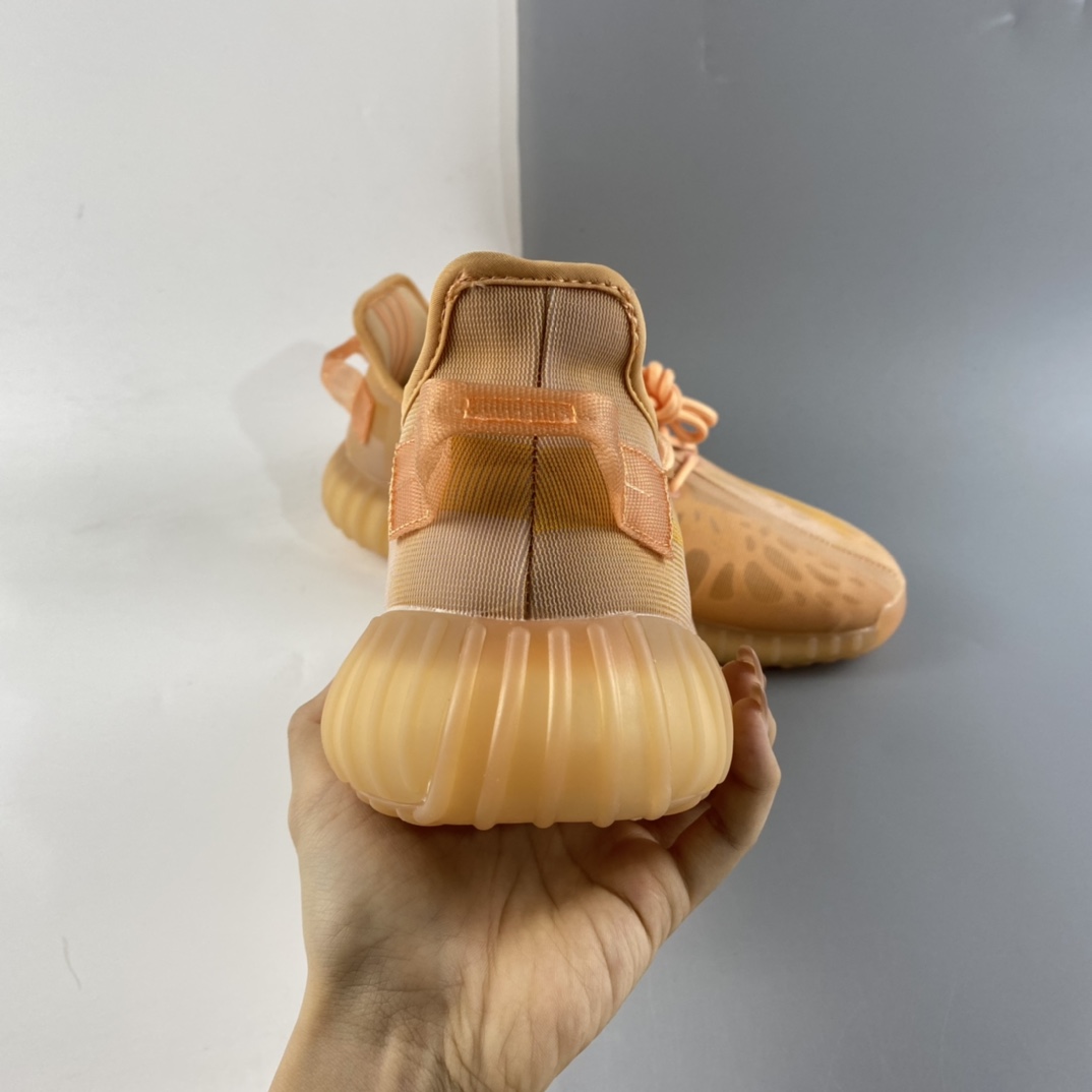 P200 AD Yeezy Boost 350 V2 XJ 椰子百搭轻便爆米花中底休闲运动慢跑鞋 GW2870