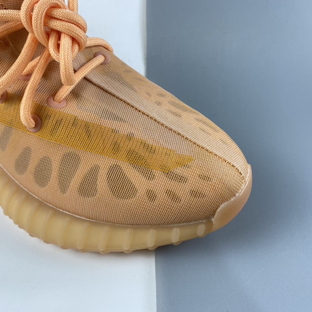 P200 AD Yeezy Boost 350 V2 XJ 椰子百搭轻便爆米花中底休闲运动慢跑鞋 GW2870