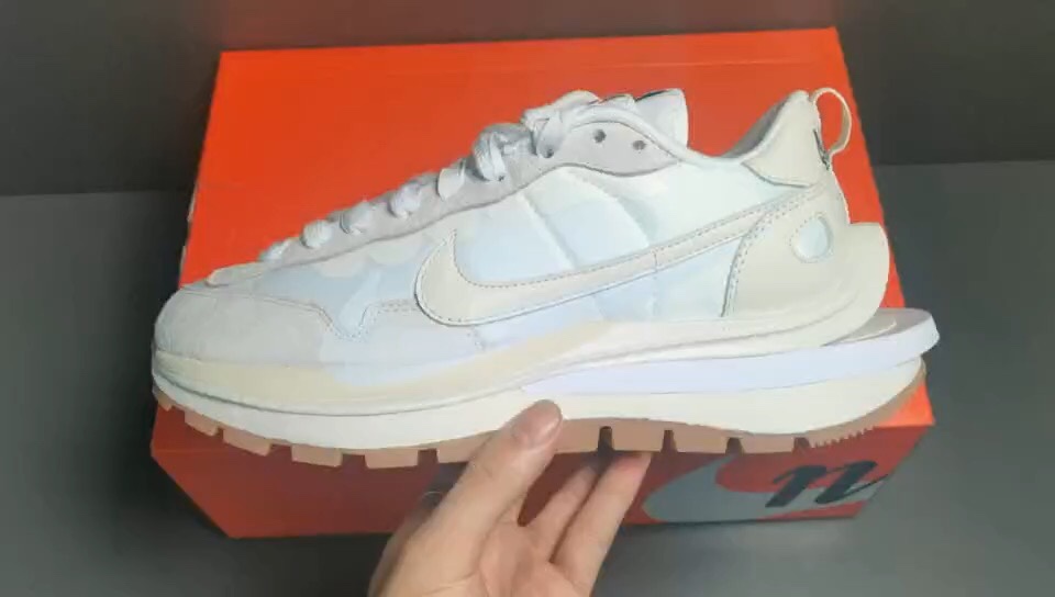 [Air Force Series]Sacai White Raw Rubber Size: 36 46