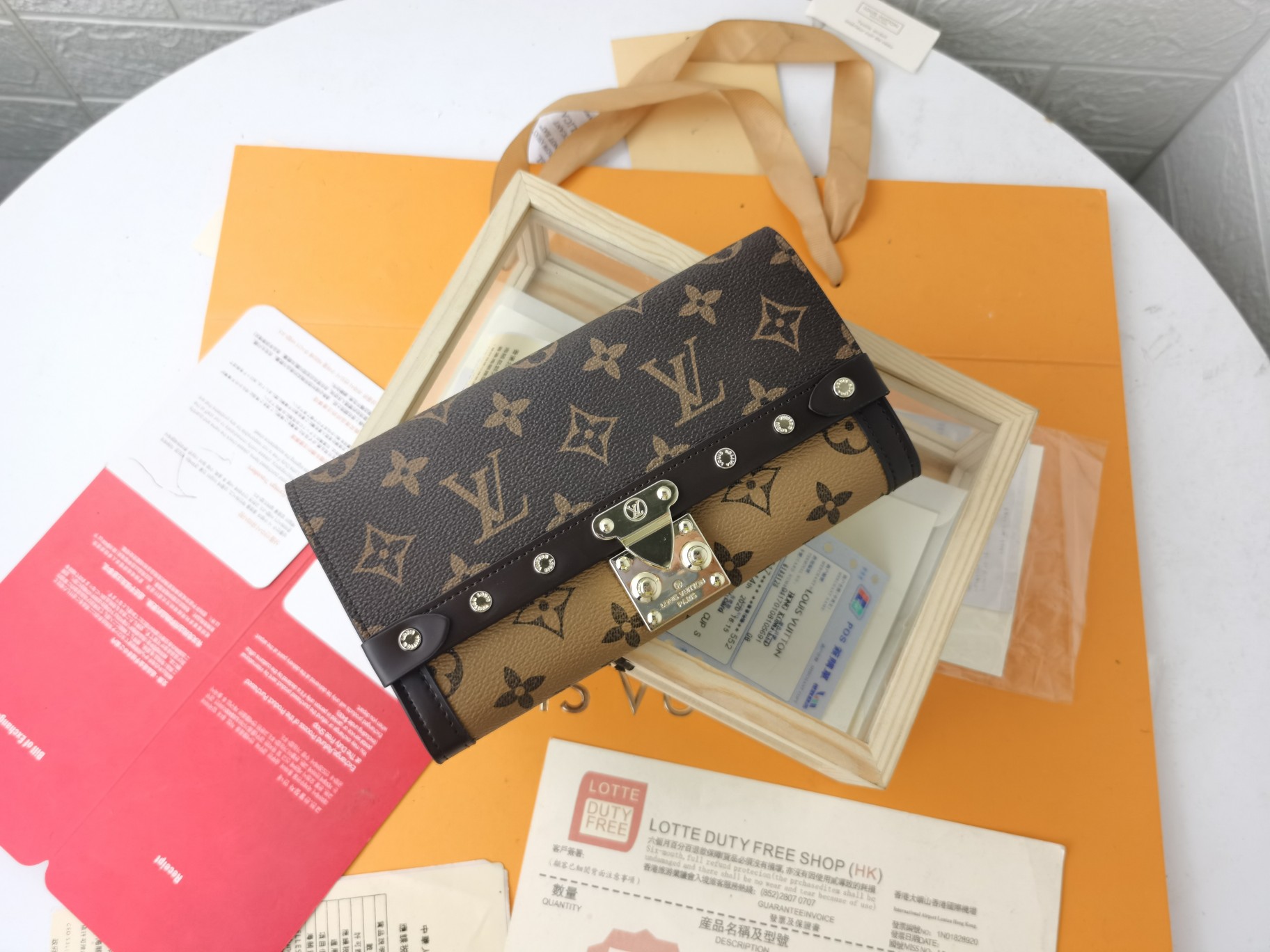 ルイ・ヴィトン Venice 財布 - Damier Ebene 帆布製の洗練されたデザイン