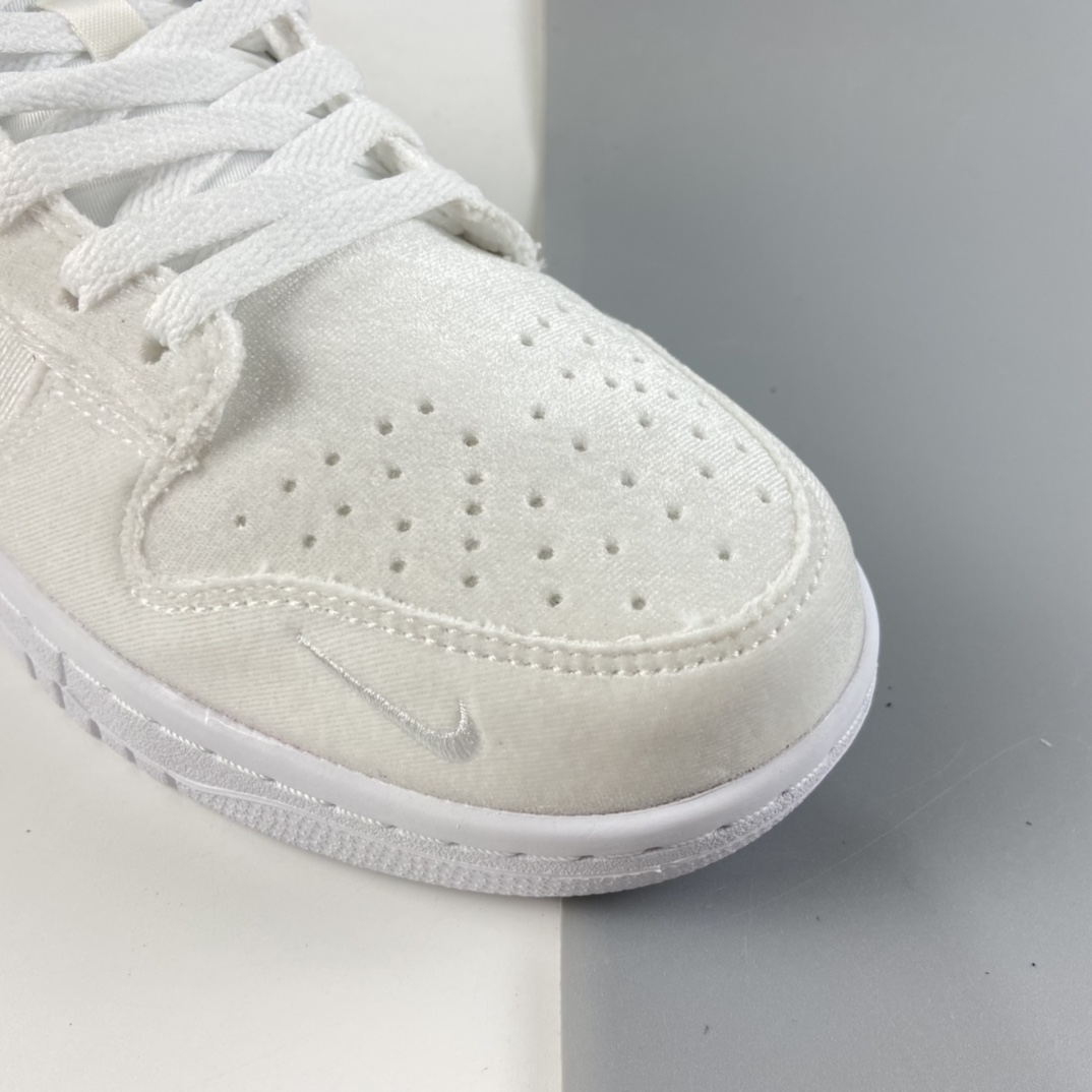 P320 DSM x Nike Dunk Low 天鹅绒白扣篮系列复古休闲滑板鞋 DH2686-100