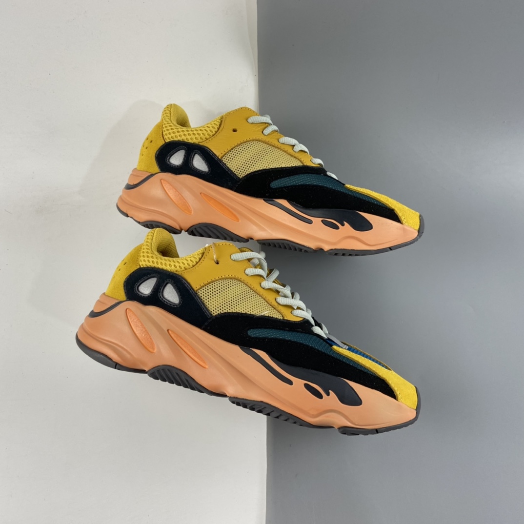 P400  AD Yeezy Boost 700 V2  椰子复古爆米花中底姥爷慢跑鞋 GZ6984