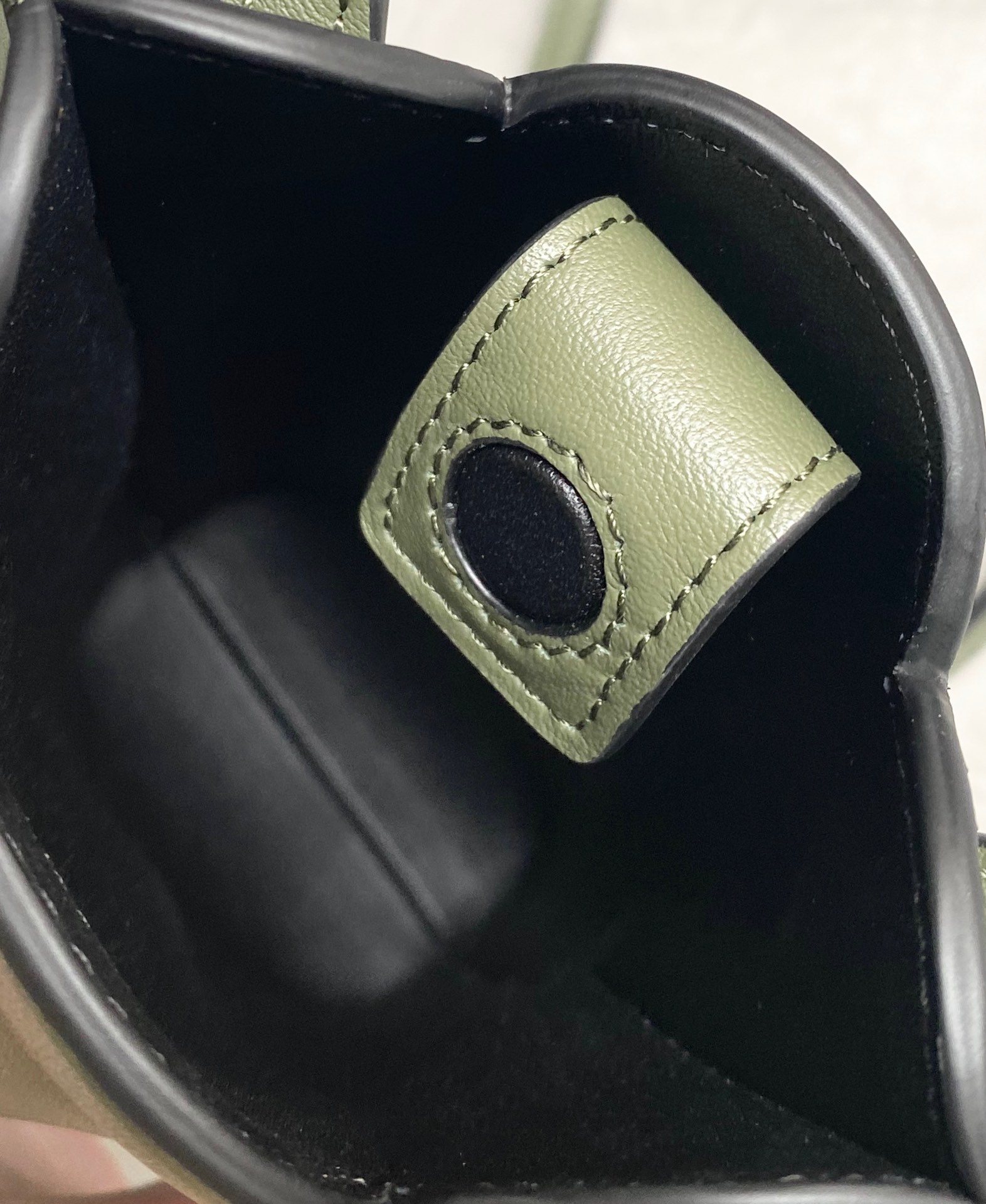 Loewe罗意威 小象手机包 0557墨绿色