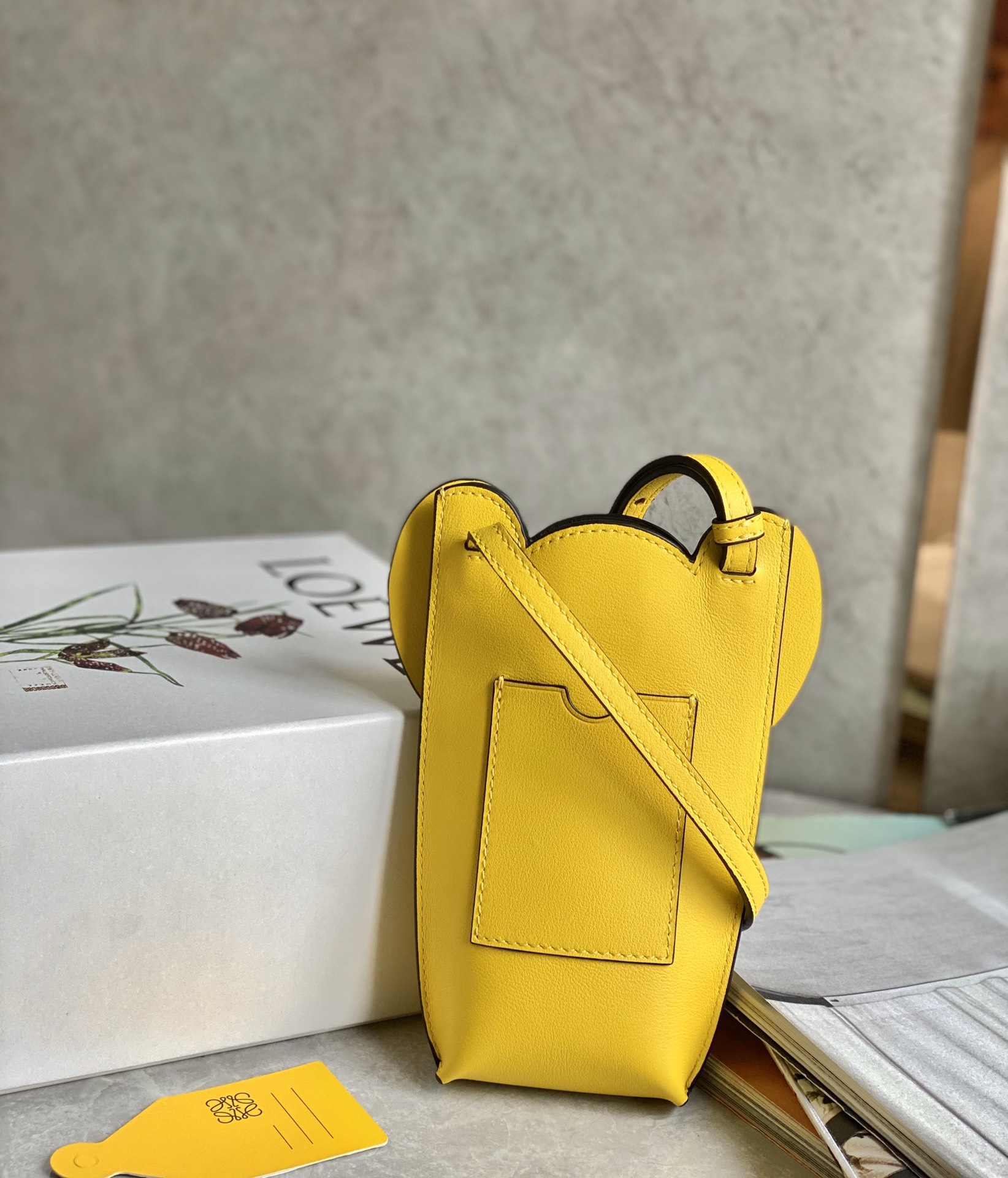 Loewe罗意威 小象手机包 0557黄