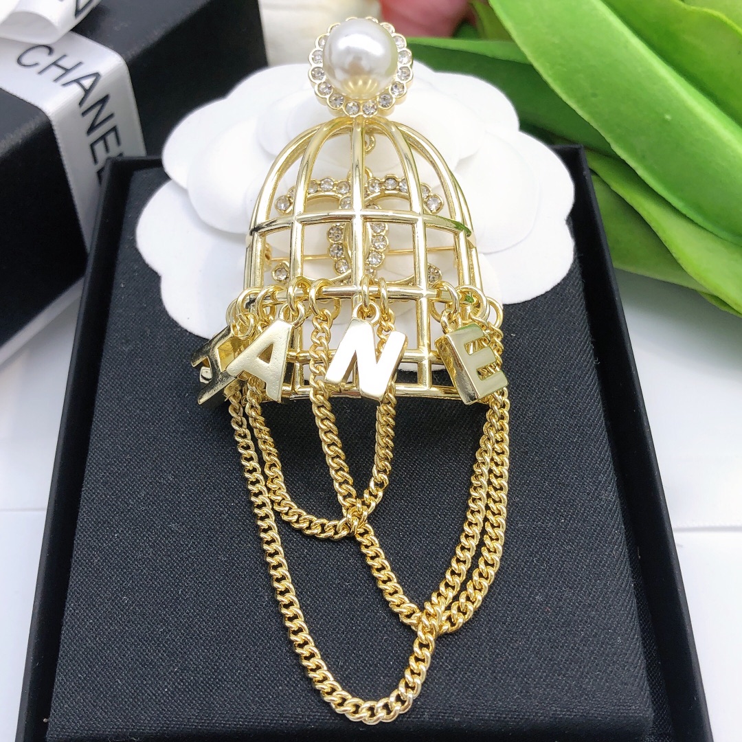 Chanel Jewelry Brooch Best Site For Replica
 Chains
