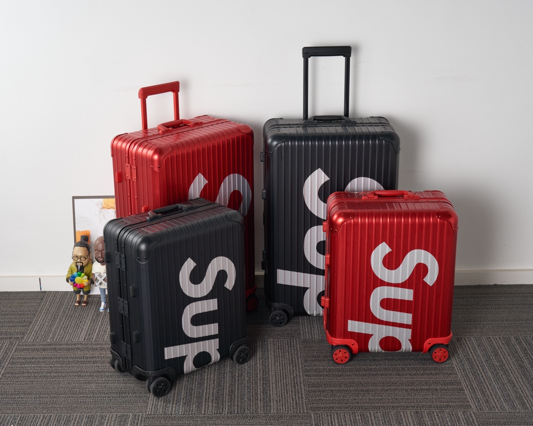 🉑🉑🉑🉑🉑🉑🉑Rimowa 🈴️Supreme 🏆 923s Rimowa maleta de moda 1) ¡El botón del mango de la maleta roja es roj…