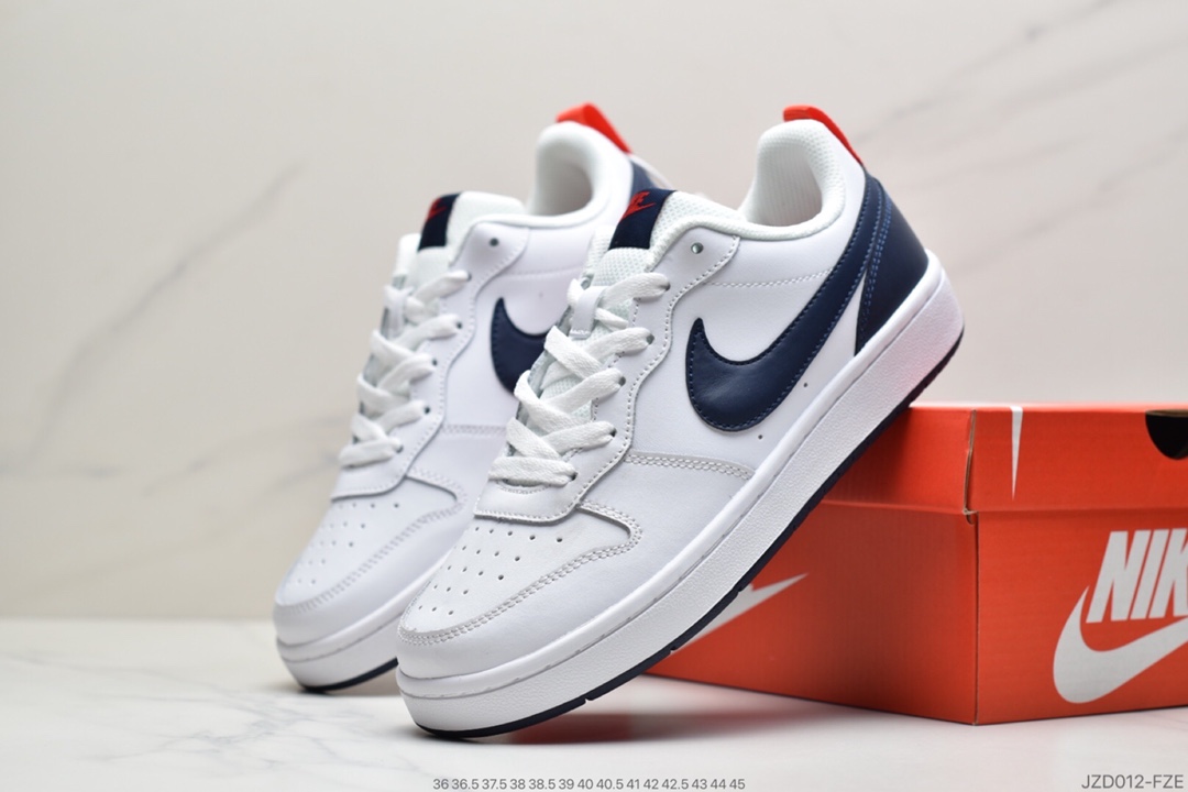 140 经典校园配色，耐克Nike Court Borough Low”All White”学院系列休闲运动皮革板鞋BQ5448-103