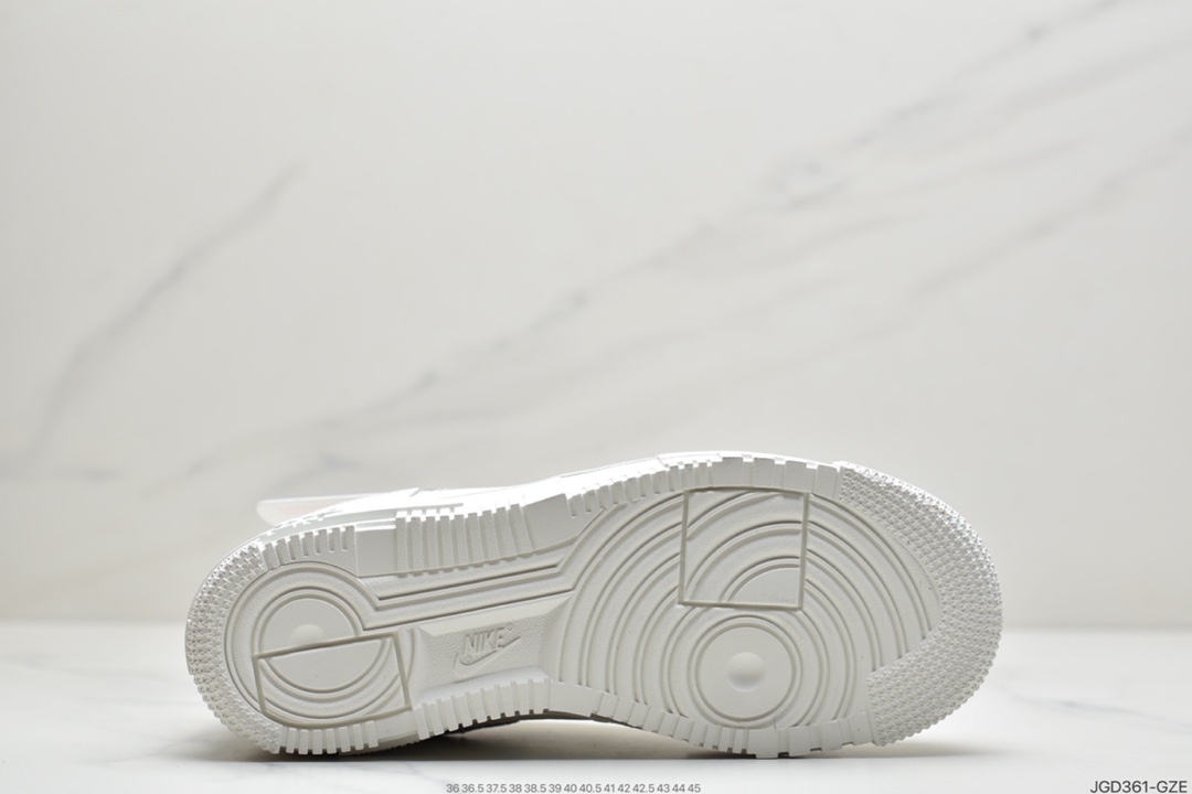 180 耐克/NIKE AIR FORCE 空军一号低帮百搭休闲运动板鞋 CV8481-100