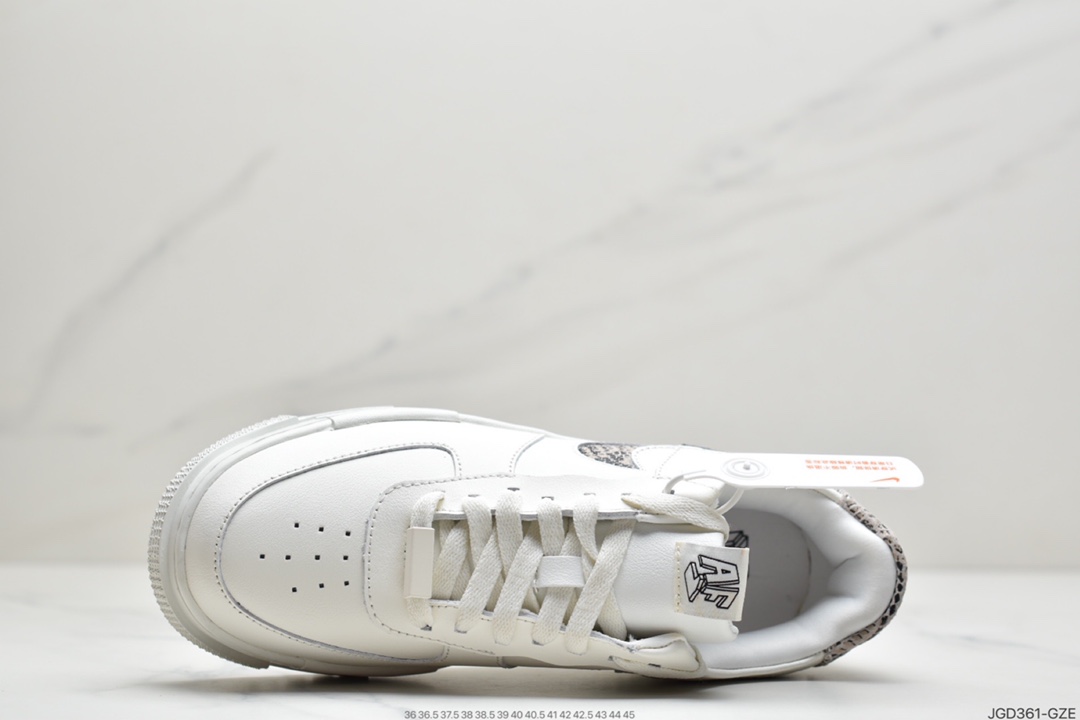 180 耐克/NIKE AIR FORCE 空军一号低帮百搭休闲运动板鞋 CV8481-100