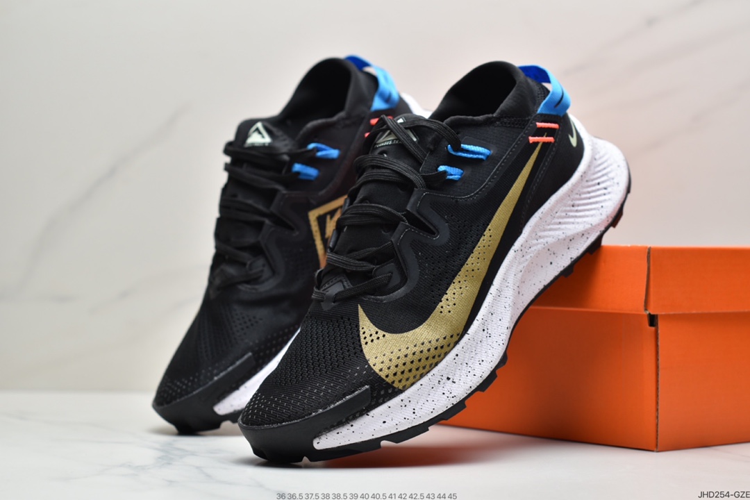 190 耐克Nike PEGASUS TRAIL 2 去年高桥盾和Pegasus 36 Trail联名让小编注意到了这双鞋款 CK4305